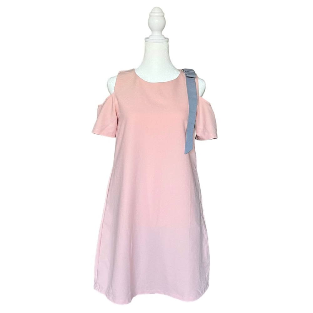 Off shoulder Pink Dress Size Small